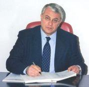 Il dr. Mario Aglione,  direttore della Practical School